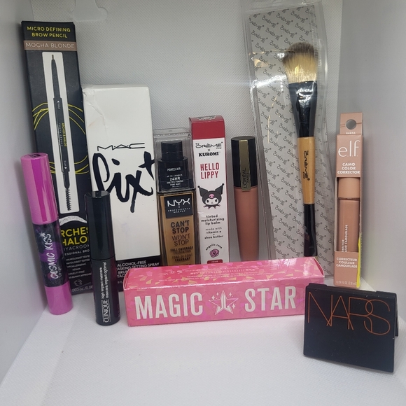 MAC Cosmetics Other - Beauty bundle, Each Bag Come With A Xtra Suprise